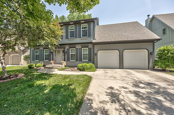 12825GarnettSt-2