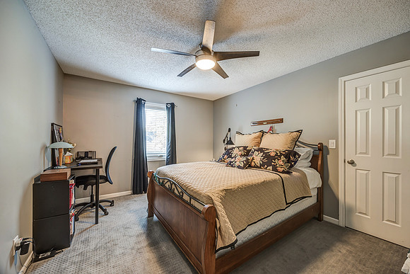 12457Barkley-34