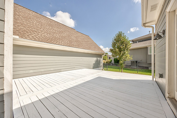 9742ShadyBendCir-38