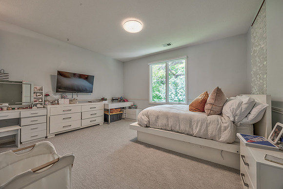 14813SherwoodST-20