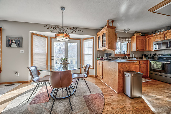 670HillsideCT-9