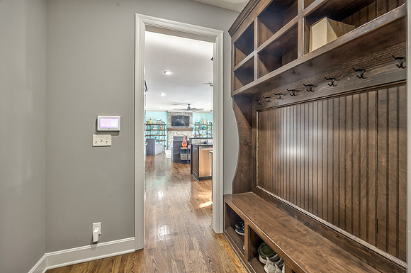 16416OakmontSt-17
