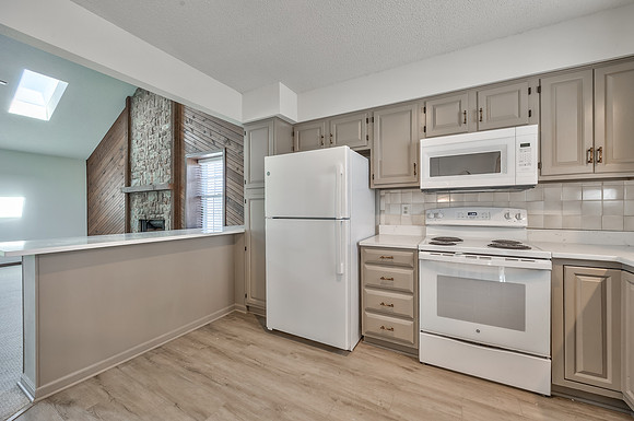 1826N78ST-12