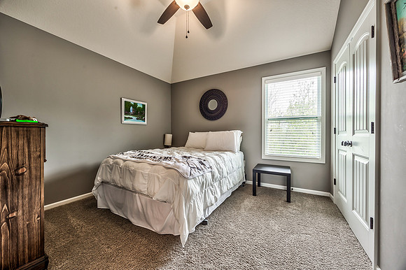 5220MeadowlarkDr-20