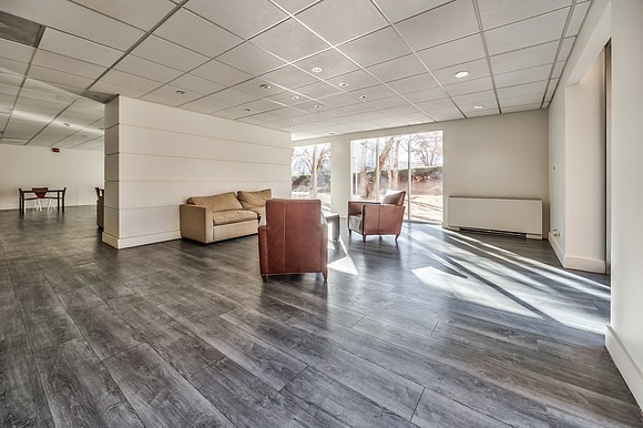 600E8th-17