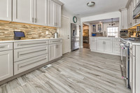 8000BeverlyDr-8