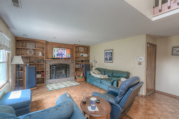 15405PinOak-3