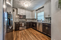 6913DearbornST-22