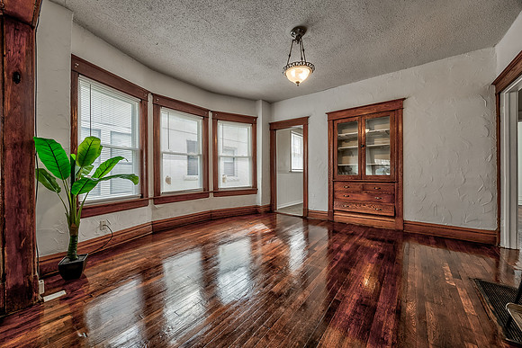 3219E28ST-10