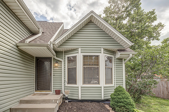 10734RolandCT-31