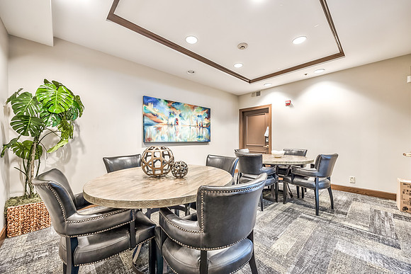 4949Wornall203-2
