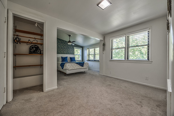 6913DearbornST-13