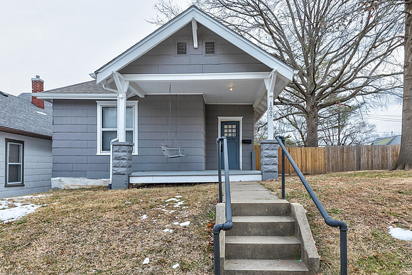 1007GrandAve-2