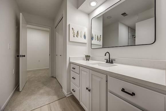 12105W121ST-22