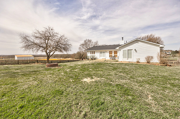 9295OakcrestDr-8