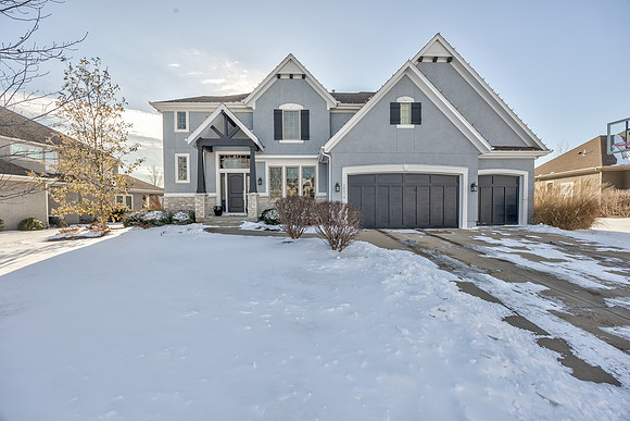 16416OakmontSt-3