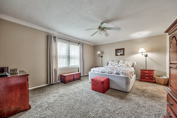 7629CanterburyST-31