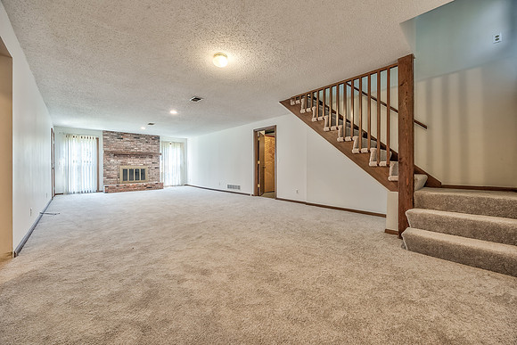 13300W105ST-23