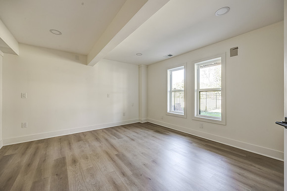 18694W252ST-35