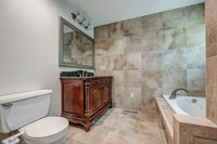 1300NLeeviewDR-17
