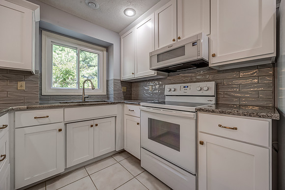12628BarkleyST-17