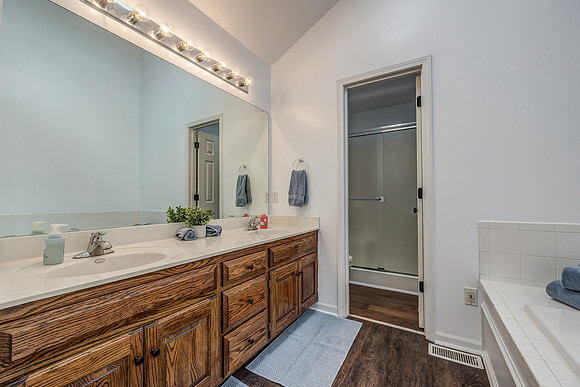 2620NEHorseshoe-19