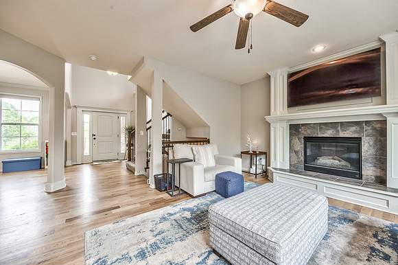 5220MeadowlarkDr-11