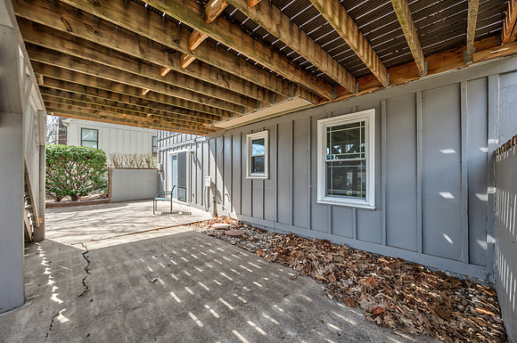 7629CanterburyST-38