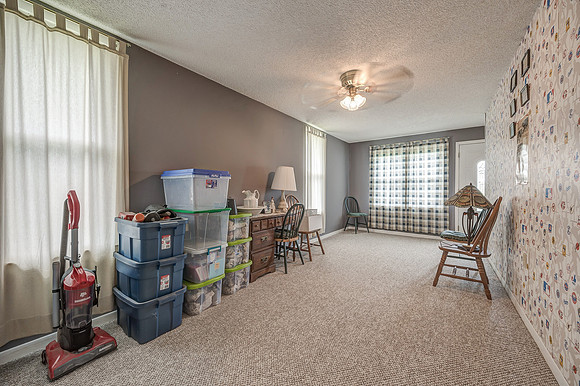24897Hollingsworth-17