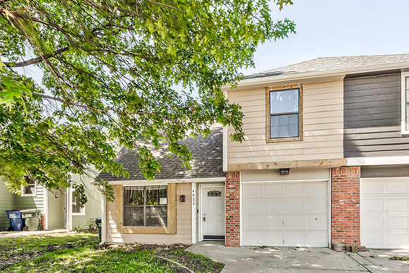 4022OverlandDr-18