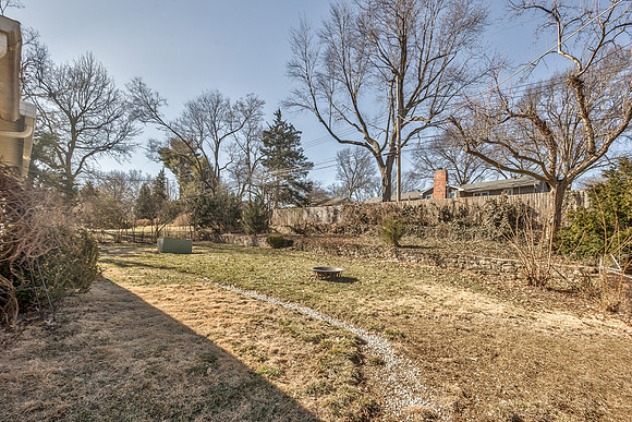 7923Dearborn-48