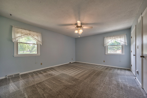 6700W192ST-17