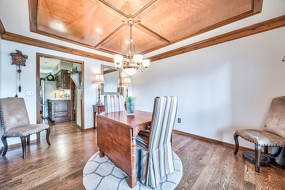 14732SVillageDr-7