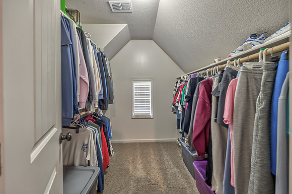 16416OakmontSt-39