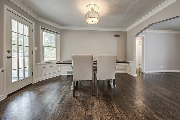5617RoeBlvd-11