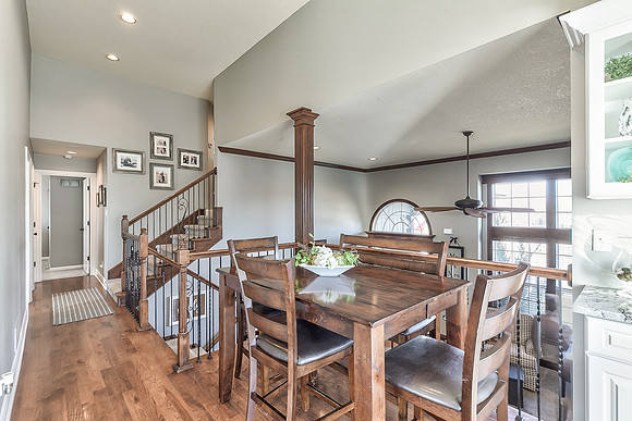 672SCanyonDr-13