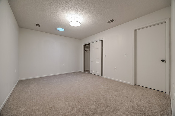 12105W121ST-17