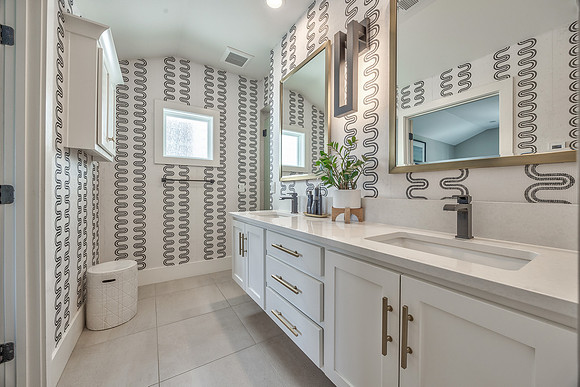 732W45ST-24