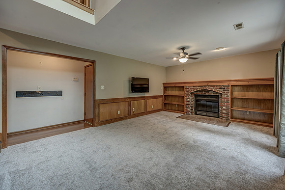 10734RolandCT-20