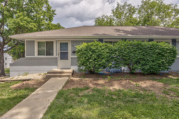 9415BlueJacketDr-3