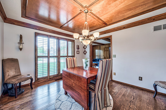 14732SVillageDr-8