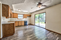 4022OverlandDr-8
