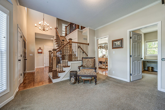 5645Lakecrest-5