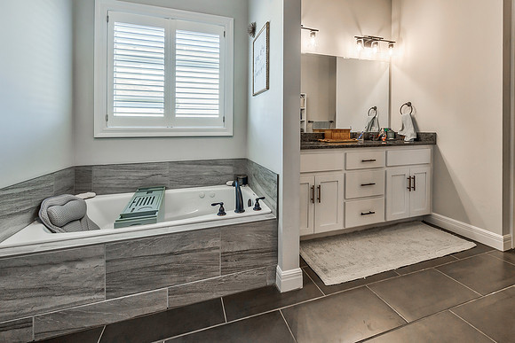 4812SWFourthST-21