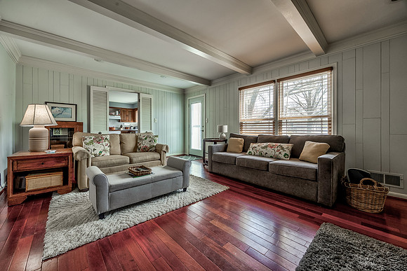 7629CanterburyST-5