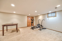 13204E53Reshoot-4