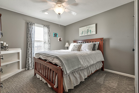 672SCanyonDr-21