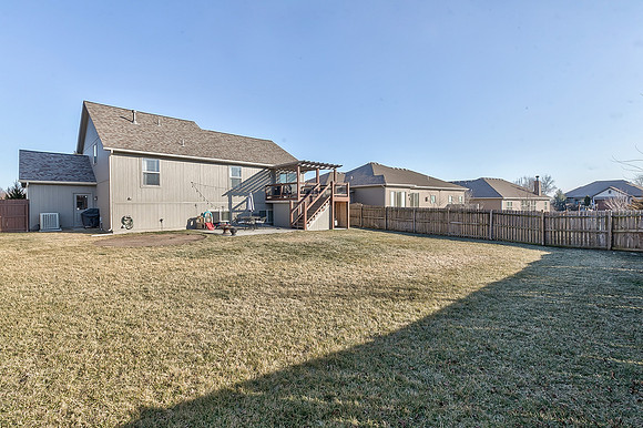 672SCanyonDr-37