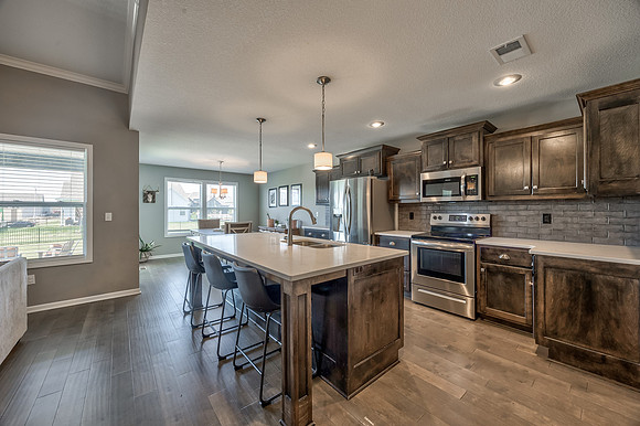4246LakeviewTR-16