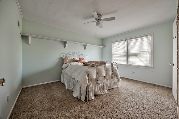 7629CanterburyST-29